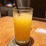 ケラケラ ケイヴ - ・オレンジジュース¥600