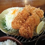 とんかつ専門店 かつ一 - ロースと白身フライのさっぱり！おろしポン酢定食