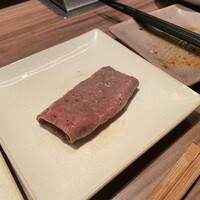 焼肉うしごろ 新宿三丁目店 - 