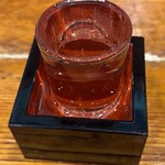 丸冨水産 - ■吉乃川￥380：淡麗でありながらふくらみのある味わいで、貝類との相性は抜群。
