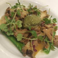 レストラン アラジン - 柔らか蒸し鮑と絹さや、セップ茸のマリネ、肝のクリームを添えて