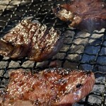 肉焼 ハラミ タン テール 兼条 - 