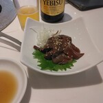 ぴょんぴょん舎 盛岡駅前店 - 森のレバ刺し　500円