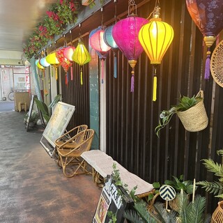 おしゃれなお店はまるでベトナムに来たみたい！