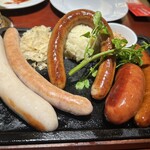 銀座ライオン - ソーセージ盛り合わせ