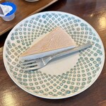 バルバルキッチンアメリ - ほうじ茶のキャラメルアイスケーキ(サービス)