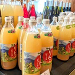 ログホテル ザ メープルロッジ - 岩見沢のリンゴが美味しいって知っていますか？地元毛陽産のリンゴジュース販売しております。