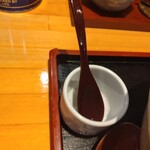 らーめん め組 - 辛味噌の各自用スプーン