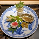 銀座 蟹 あかつき - 前菜盛り合わせ(鮎・白魚の沖漬け・鱧など)