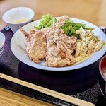 そうか食堂 - ソースが選べるザンギ定食（4個）タルタルソース