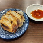 餃子とどて煮　うさぎ屋 - 