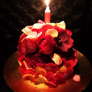 写真映えするフラワーケーキが話題中！