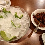 熱烈カルビ - ガブリつきピーマン