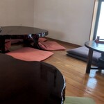 由す美 - 小上がり