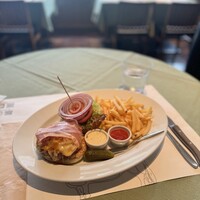 37 Steakhouse & Bar - 