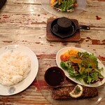 タヴェルナハンバーグ - 