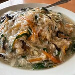 龍華 - カニあんかけ飯 950円