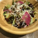 Sapporo Cheese House Mero. - 道産チーズのサラダ二人分