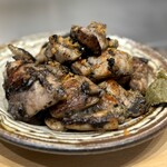 お好み焼き しみづ - 鶏肉が、ジューシーでふっくら、めちゃうまい！！！！