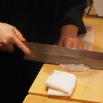 割烹さいお - 骨切り