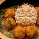 銀座 しのはら - 毛蟹の真薯コロッケと新生姜のごはん