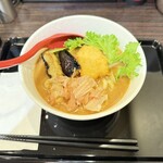 CoCo壱番屋 - 料理写真:冷やしカレーうどん（鶏天付）