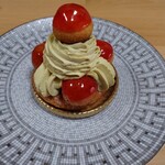 307963340 - Saint-honore framboise pistache