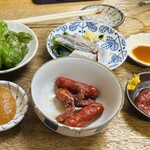 大衆酒場 増やま - 更にピーマン　到着〜　全然食が進んで無いな…