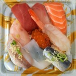 イオンモール - 