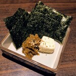 居酒屋 もともと - 蕗味噌とクリームチーズ海苔添え（￥600）