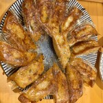 牛タンとマグロとクリスピー餃子 ひまわり［海］ - 