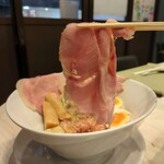 醤油らーめん ピース - 