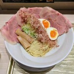醤油らーめん ピース - 