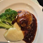 37 Steakhouse & Bar - 