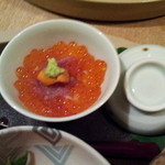 たるたる名物　うに・いくら・トロの三食ちょっと丼