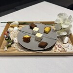 コムトゥヴ - マンゴーのギモーブ、ウィークエンドシトロン、ガトーショコラ