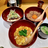不二楼 - ⑭ 親子丼
                    ⑮ そぼろ丼（追加）
                    ⑯ 稲庭うどん　担々麺（追加）