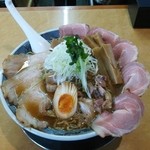 喜びラーメン 小太喜屋 - チャーシューメン＋メンマ