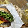 FRESHNESS BURGER エミテラス所沢店