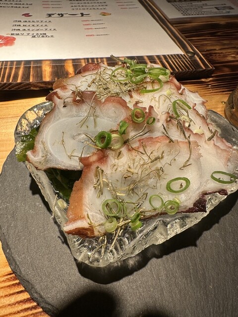 NI-NI 橋本店で味わう本格沖縄料理。青森の隠れた沖縄グルメスポット