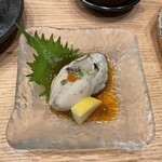 魚ト日本酒あたらよ - 大好きな仙鳳趾産の生牡蠣