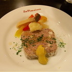 ラ・フロレゾン - 肉のテリーヌの前菜