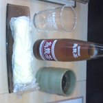 とんかつ太郎 - カウンターとウーロン茶