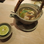くろぎ - 松茸と鱧の土瓶蒸し