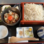 二八そば 一貴 - ランチ（焼鳥丼）もりそばチェンジ大盛♪