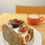 ピーク ロースト コーヒー - いちじくのシフォンサンド