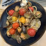 LAGO by Julian Serrano - ヴォンゴレ