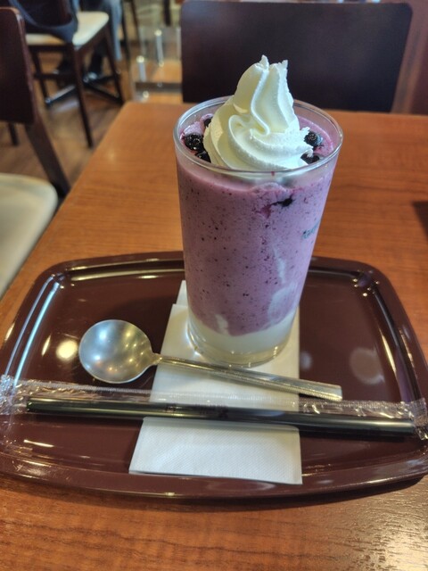 CAFE de CRIE Shibuya 3 Chome