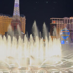 LAGO by Julian Serrano - テラス席から見える噴水ショー