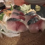 立ち呑み処 なかや 白山店 - しめ鯖